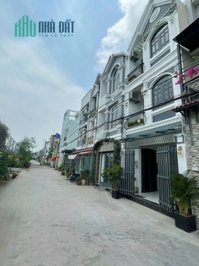 PHỐ LIỀN KỀ - MỚI HIỆN ĐẠI, 50m2, 3 tầng, Giá 5.5 Tỷ, full nội thất cao cấp