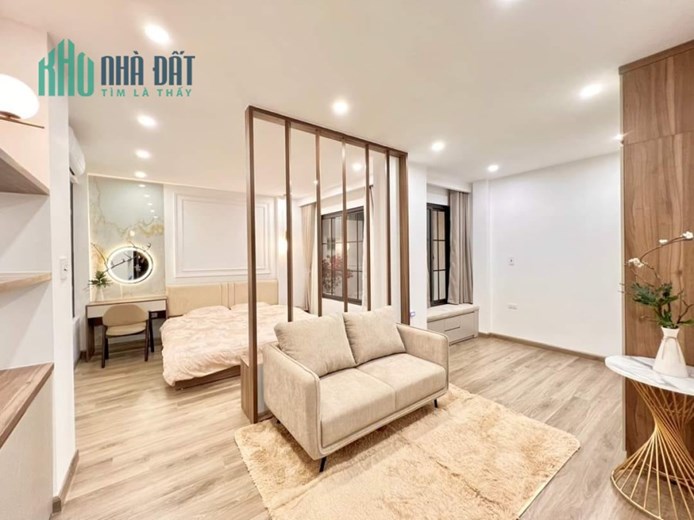 CẦU GIẤY - NHÀ ĐẸP - Ở NGAY - THÔNG SỐ ĐẸP - SỔ VUÔNG - Ô TÔ ĐỖ GẦN