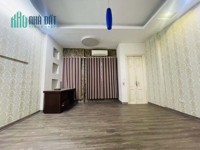 Giảm 2  tỷ Bán Nhà 65m 5T Phố Dương Quảng Hàm, Cầu giấy, Gara 2 Ô tô 12,x tỷ