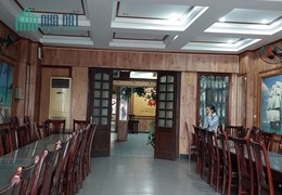 Cho thuê Tòa nhà KD 5 tầng, 200m2, 5t, mt6m, 160 triệu, Đê La Thành.
