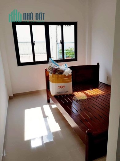 Nhà Thành Thái, Dtsd 65m2, nhà mới vào ở ngay, sổ vuông A4, chỉ 6 tỷ 8. liên hệ 0931054938