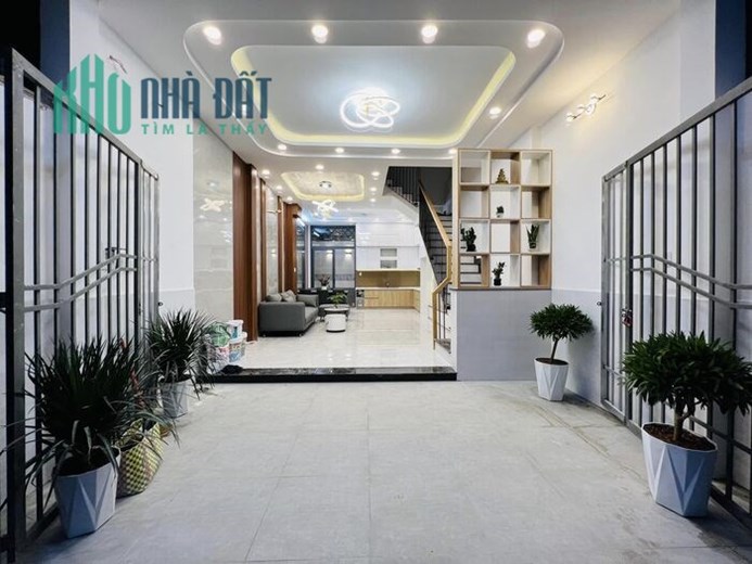 PHỐ LIỀN KỀ - MỚI HIỆN ĐẠI, 60m2, 4 tầng, Giá 6.9 Tỷ, full nội thất cao cấp