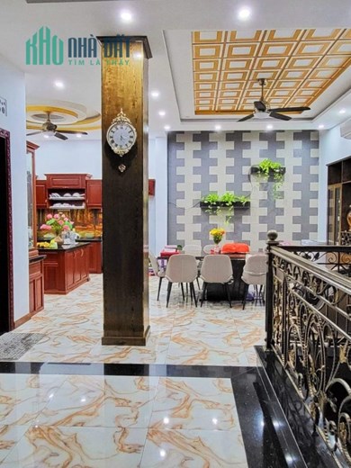 TRUNG TÂM BÀU CÁT QUẬN TÂN BÌNH, DT 8X19, 3 LẦU. ST. GIÁ 28.8 TỶ