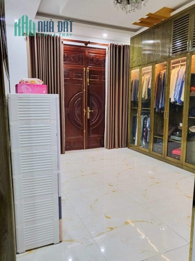 BÁN NHÀ PHƯỜNG 14 KHU BÀU CÁT, DT 8X19, 3 LẦU. ST. GIÁ 28.8 TỶ