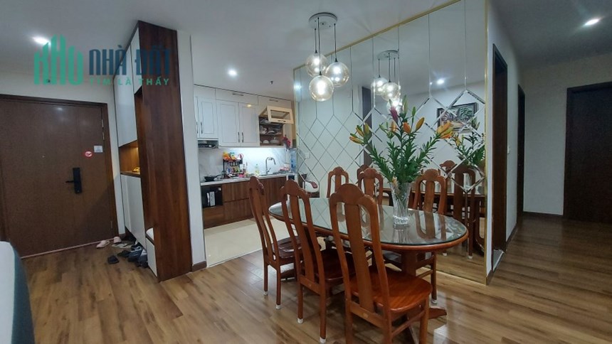 Bán căn hộ chung cư Ngoại Giao Đoàn, Toà N02 T1, DT 110m, 3 ngủ, full nội thất,lô góc, nhà thoáng