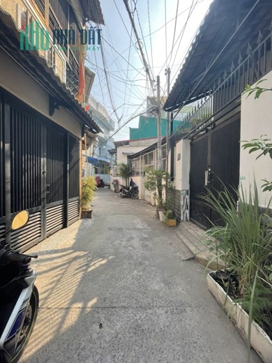 Chính chủ Bán nhà Hẻm Trần Quý Cáp, Phường 11, Quận Bình Thạnh đang cho thuê 9tr/ tháng