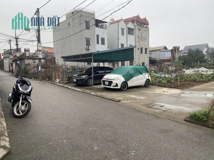 CHỦ SỐT CAO CẦN THANH KHOẢN GẤP 3 LÔ ĐẤT TẠI THÔN ĐẠI XÃ PHỤNG CÔNG ( VĂN GIANG , HƯNG YÊN)