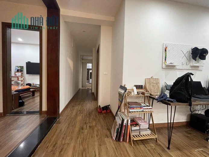 Siêu hiếm Kim Mã, Lô Góc Ô tô, Kinh Doanh 44m2 xây 5 tầng giá chỉ 10 tỷ