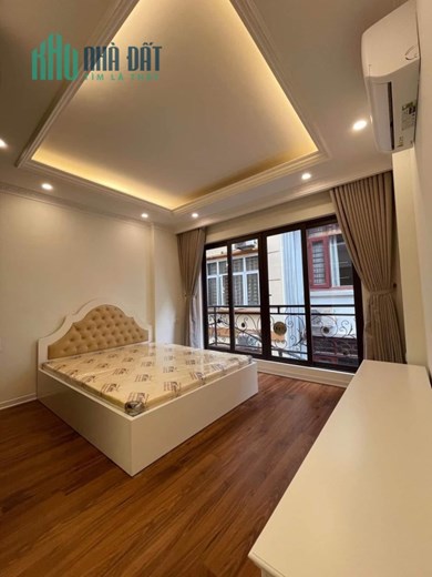 BÁN NHÀ 7 TẦNG - CẦU THANG MÁY - MẶT NGÕ KINH DOANH - LÔ GÓC - ÔTÔ 7 CHỖ VÀO NHÀ - TRUNG TÂM QUẬN