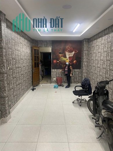 Cho thuê mặt bằng kinh doanh 30m2, mt3.5m, 8 triệu, Bưởi, Ba Đình.