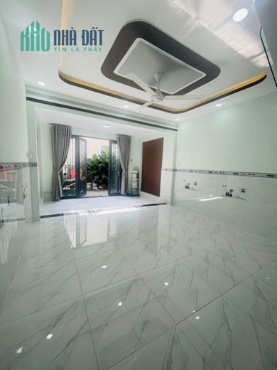 Nhà Thoại Ngọc Hầu siêu đẹp , rộng rãi hẻm oto , sổ vuông 100% giá chỉ nhỉnh 3 tỷ