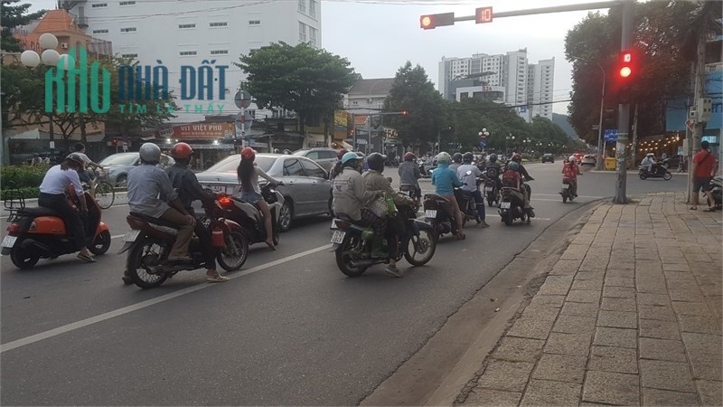 Cho thuê mặt bằng 1 trệt 1 lầu mới đường trương công định, tp.vũng tàu