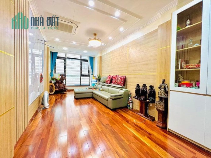 SIÊU HIẾM, MẶT PHỐ THỊNH LIỆT, GẦN GIẢI PHÓNG, VỈA HÈ KINH DOANH NGÀY ĐÊM , 21/25M2*5T ,CHỈ 3.68 TỶ.