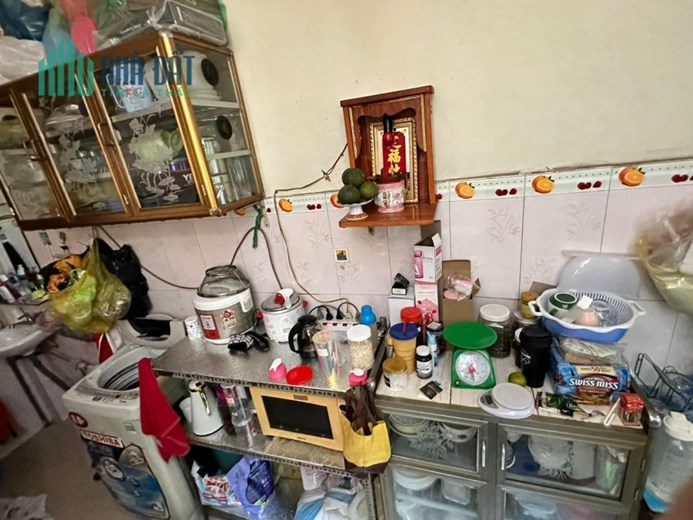 chính chủ cần bán nhà 2 tầng đường trịnh đình trọng, hẻm 4m, 43m2 chỉ nhỉnh 3 tỷ