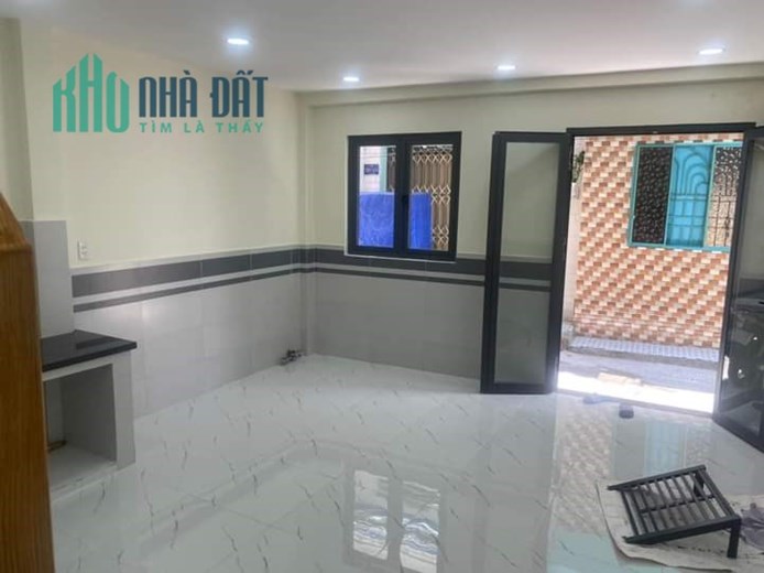 Bán Gấp Nhà Nguyễn Thị Tần.P2 Q8. DT 36m.2 Tầng BTCT. Giá 3 Tỷ Nhỉnh