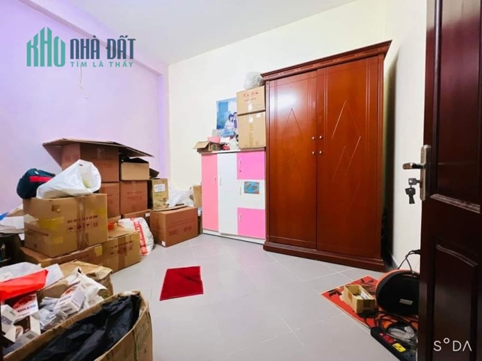 Bán gấp nhà mặt phố, ô tô tránh Vạn Phúc, Hà Đông 46m, 5 tầng, giá chỉ 5,5 tỷ.
