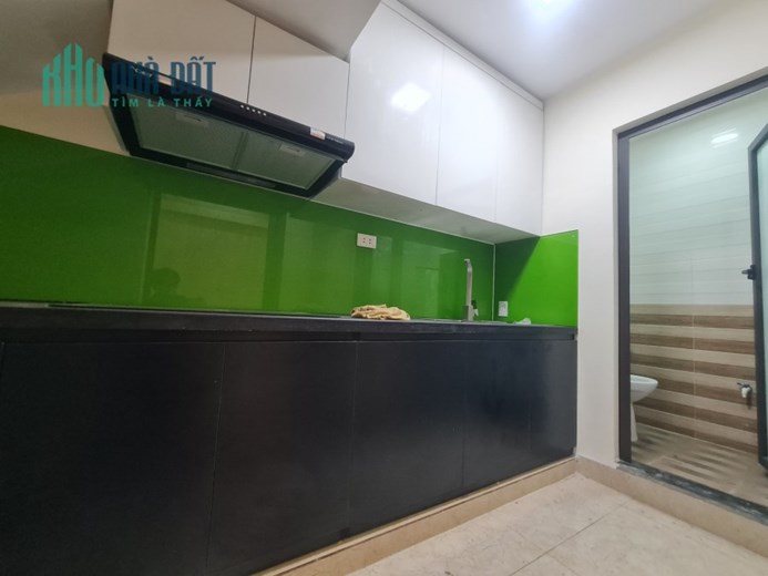 Gấp. Bán nhà phố Hạ Đình, quận Thanh Xuân. 40M2. NGÕ THÔNG, Ô TÔ, KD. Hơn 5 Tỷ. 0968084286