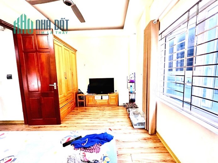 Bán nhà Vương Thừa Vũ Khương Trung GẦN HỒ DÂN XÂY MỚI ĐẸP 47m MT 4.8m giá chỉ 5 tỷ 2