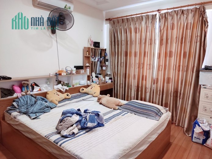 Bán căn hộ 3 ngủ tầng trung, khu đô thị Mỹ Đình, 130m, giá 2.95 tỷ