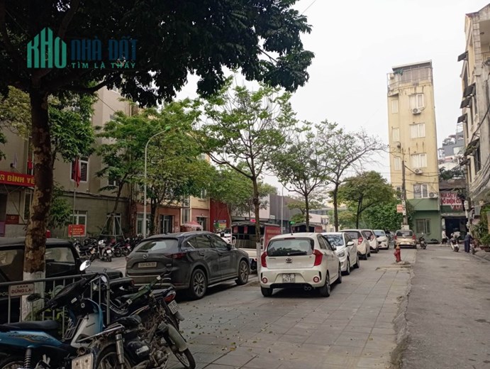 Nhà phố Văn Cao, phân lô, vỉa hè, ô tô tránh, kinh doanh, cách phố 10 m, 58X6T, 15.5 tỷ.