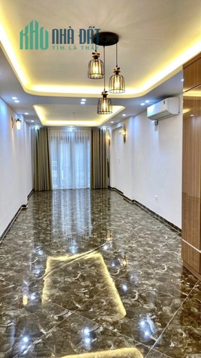 Nhà phố Ngọc Hà, gần phố, ngõ thông, rộng, thang máy, kinh doanh 67X5T, 14.2 tỷ.