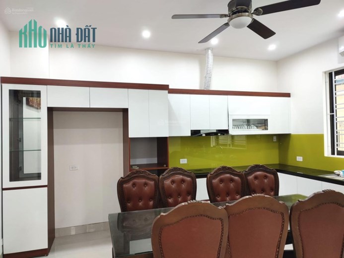 Bán nhà Quang Trung, Kinh doanh đỉnh cao, 2mặt tiền MT 6.6m, DT 70m2 x 3T . Giá nhỉnh 6 tỷ.