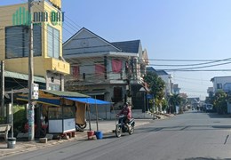 bán lô đất đep gần biển phước hải bà rịa vũng tàu DT 100m2 thổ cư 100% vị trí đep đât phân lô bàn