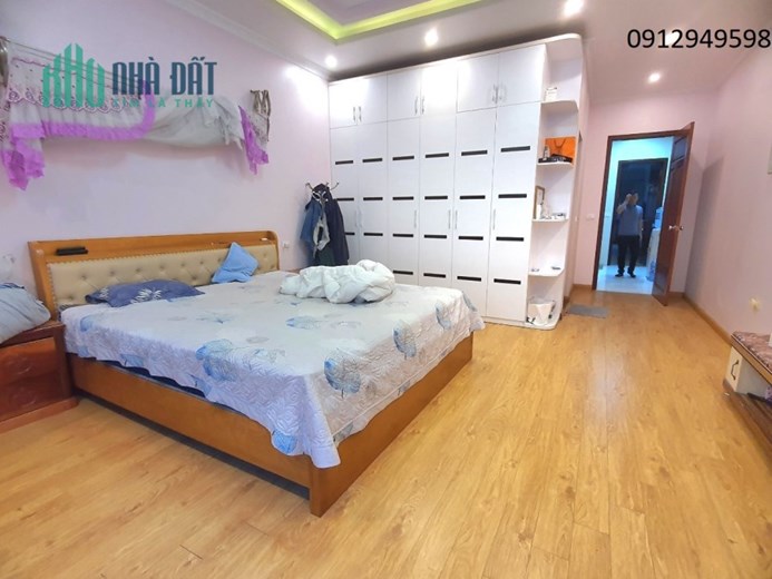 Chung Cư MiNi 120Tr/Tháng Phố Tam Khương  KD ÔTô 95m2 8Tg MT 5.2m giá chỉ 18,5 tỷ.
