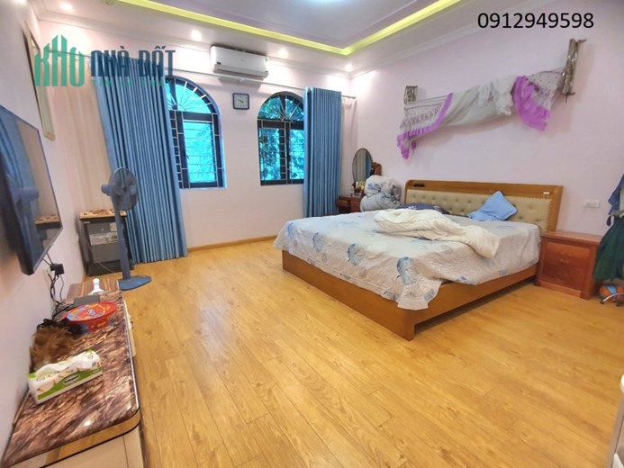 Chung Cư MiNi 120Tr/Tháng Phố Tam Khương  KD ÔTô 95m2 8Tg MT 5.2m giá chỉ 18,5 tỷ.