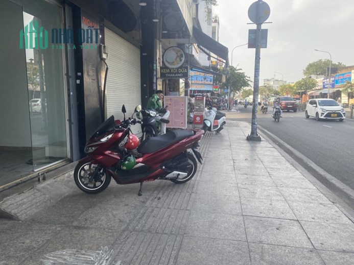 Nhà xinh MT Luỹ Bán Bích  216 m2, giá: 13.8 tỷ
