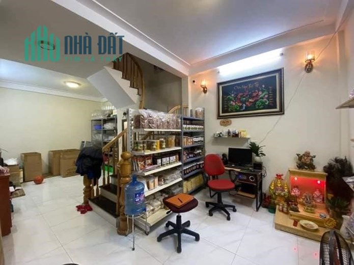 Bán nhà Ngô Quyền, Hà Đông ô tô đỗ gần 35m, 4 tầng, giá chỉ 3,8 tỷ Hà Đông