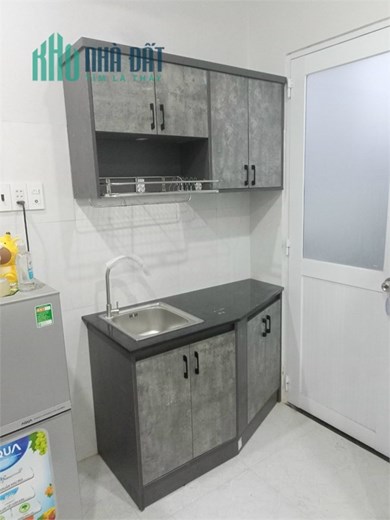 Phòng trọ Lê Văn Lương DT 35m2-40m2, bancol cửa sổ, có hầm xe.