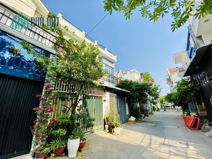 Nhà Siêu Phẩm Khu Phân Lô Thạnh Xuân - QUận 12_ hẻm 7m Xe Hơi Vào Nhà-81m2-Nhà mới ở ngay-CHỉ Nhỉnh