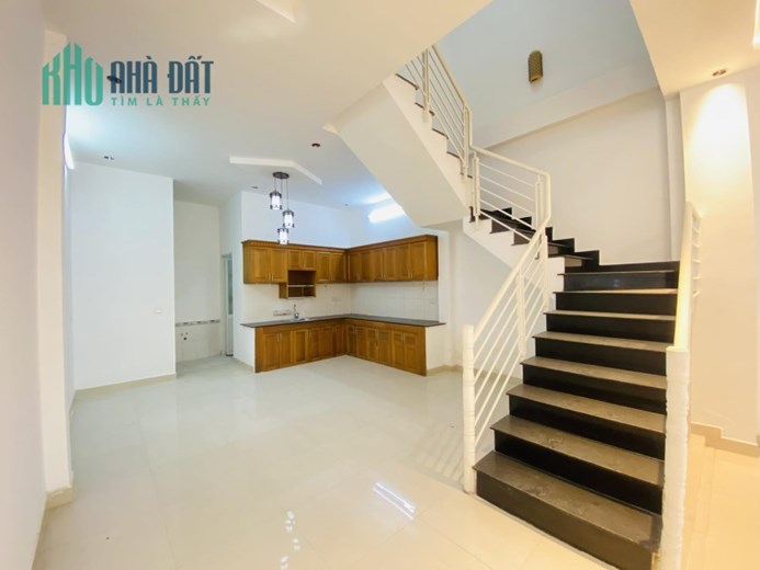 Nhà Siêu Phẩm Khu Phân Lô Thạnh Xuân - QUận 12_ hẻm 7m Xe Hơi Vào Nhà-81m2-Nhà mới ở ngay-CHỉ Nhỉnh