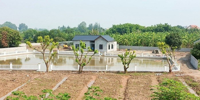 Đất Ngộp-300T/1000m2 ( 1 sào ) - View Hồ