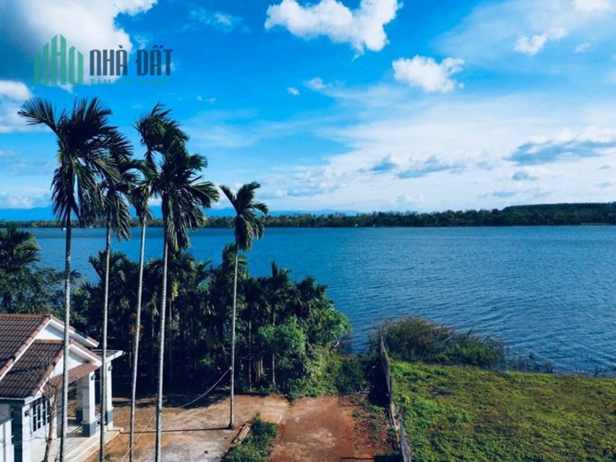 Hớn Quản-Bình Phước - Đất Ngộp-300T/1000m2 ( 1 sào ) - View Hồ