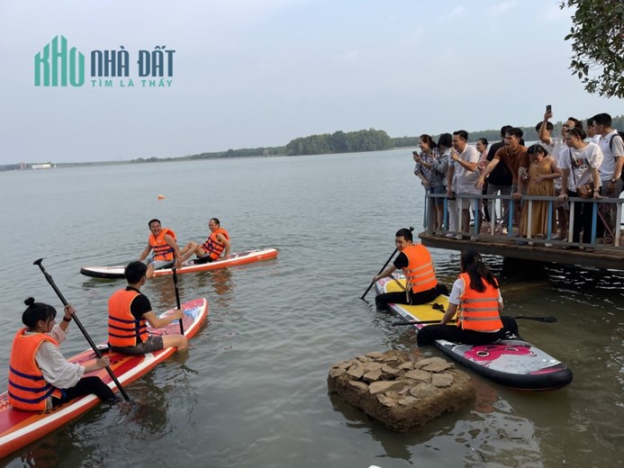 Sở hữu ngay lô đất 1000m2 giá 280tr tại view hồ Lộc Quang Bình Phước