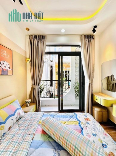 CHƯA TỚI 4 TỶ CỰC RẺ, HẺM BA GÁC GẦN MẶT TIỀN - 5P QUA SÂN BAY - 30M2 , 2L , 2PN , 2WC - NHÀ ĐẸP