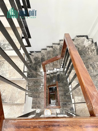 Bán nhà Âu Cơ Đê Quai, nhà đẹp ở ngay, 10m ô tô, DT 60mx6T TM, chỉ 6.5 tỷ