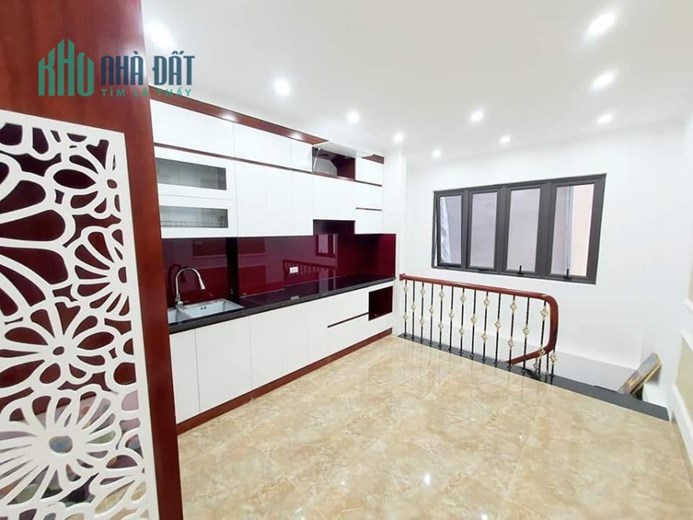 Bán nhà đại từ dt 63m2 mặt tiền 5m giá 5,29 tỷ về ở luôn