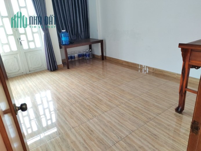 CHO THUÊ NHÀ NGUYÊN CĂN FULL NỘI THẤT MẶT TIỀN ĐƯỜNG NGUYỄN THỊ KIỂU