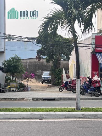 CHÍNH CHỦ Cần Bán Lô Đất Địa Thế  Đẹp Mặt Tiền Đường Cách Mạng Tháng Tám - Đà Nẵng