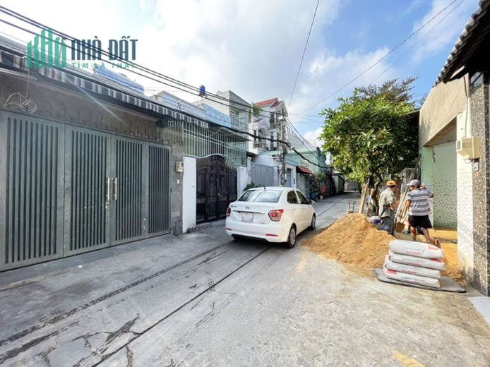 MẶT TIỀN HẺM 8M - PHÙ HỢP BUÔN BÁN KINH DOANH - HXH THÔNG GẦN CVPM QUANG TRUNG, CHỈ NHỈNH 4 TỶ.
