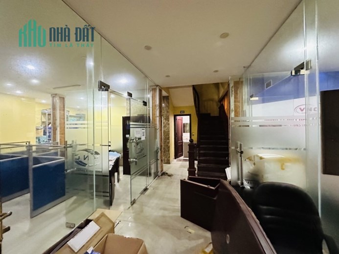 Bán biệt thự KĐT Tây Nam Linh Đàm quận Hoàng Mai 210m, 5 tầng, 11m mặt tiền chỉ 32 tỷ