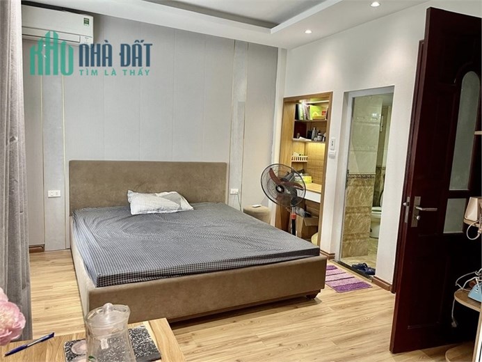 Chỉ 2.3 tỷ sở hữu ngay căn nhà 3.5 tầng Nguyễn Đức Cảnh, Hoàng Mai.CẦN BÁN GẤP