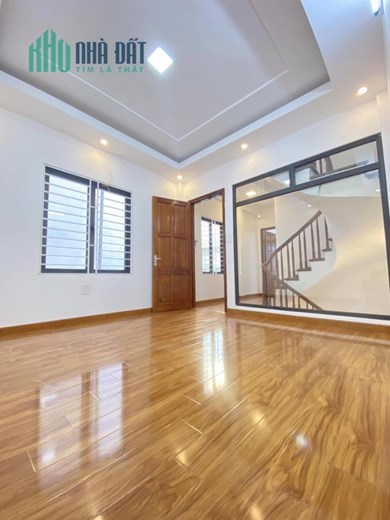 Bán Nhà Bùi Xương Trạch 50m x 4 Tầng Lô Góc Ô Tô Đỗ Cửa Kinh Doanh Đỉnh Giá 5.8 Tỷ.