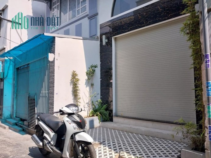 ĐI ĐỊNH CƯ CẦN BÁN GẤP NHÀ XVNT - THIẾT KẾ HIỆN ĐẠI MỚI ĐẸP - GIÁ CHỈ 4.85 TỶ