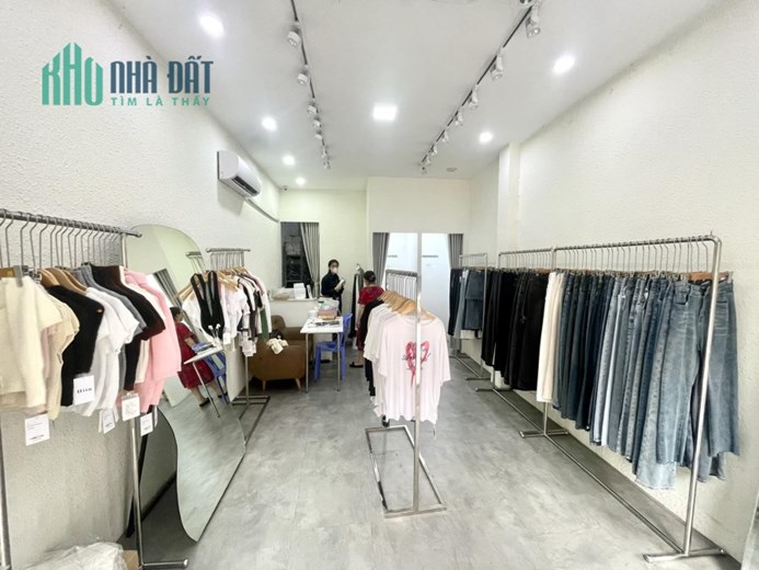 Bán nhà Phạm Ngọc Thạch 55m giá 12.6 tỷ mặt tiền 6m gara, phân lô kinh doanh sầm uất