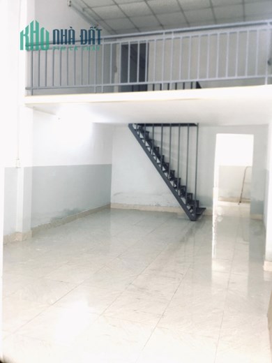 Nhà thuê 2 mặt hẻm 290 Dương Bá Trạc P1Q8 - Giá : 7.5 Triệu