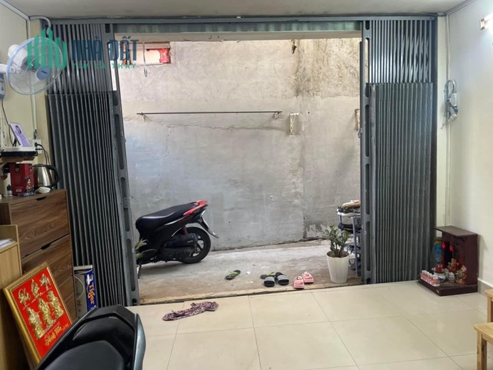 1 TỶ 990 CÓ NGAY NHÀ 24m2 - 2 TẦNG - NGAY TÂN HOÀ ĐÔNG